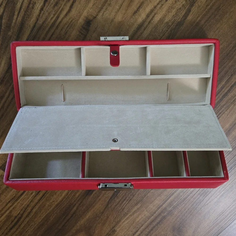 WOLF Red Jewelry Box with Silver Lock